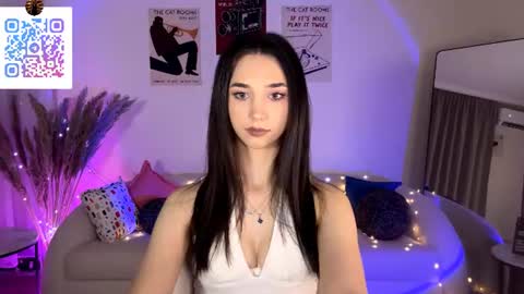 Snapshot of lilihalvorsen chatting on 07-09-26, 10:14 Lina online show from 07-09-26, 10:14