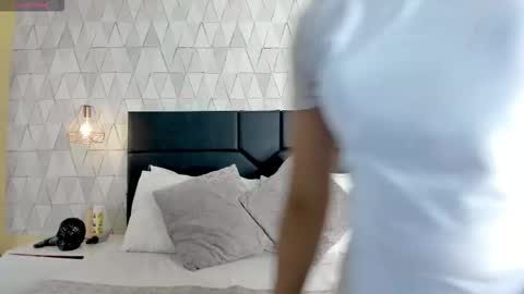 LilyJensen online show from 01-07-26, 05:15