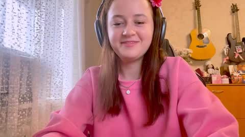 Lili online show from 11-20-25, 04:45