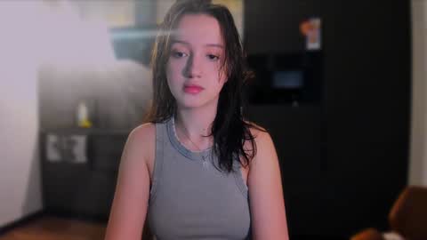 Snapshot of lililaluna chatting on 12-04-24, 11:52             ...  online show from 12-04-24, 11:52