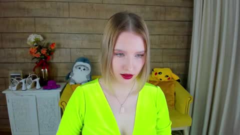 LiliLinn online show from 02-26-25, 11:20