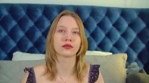 LiliLinn online show from 03-24-26, 06:07