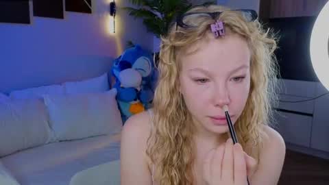 lililok101 online show from 04-28-26, 02:27