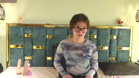 lilimini online show from 02-25-25, 01:30