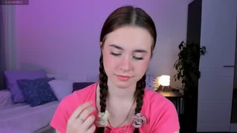 Snapshot of lilit_charm chatting on 06-15-26, 03:20 lilit_charm online show from 06-15-26, 03:20