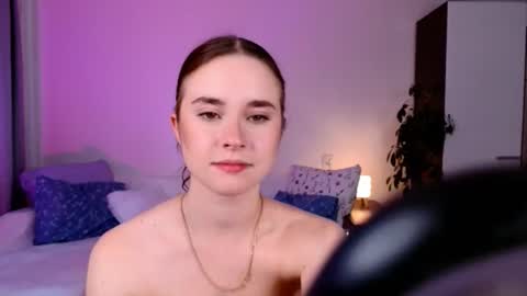 Snapshot of lilit_charm chatting on 07-14-26, 10:21 lilit_charm online show from 07-14-26, 10:21