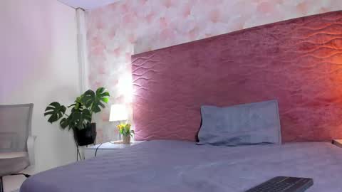 Snapshot of lilit_doll chatting on 04-16-26, 11:55 lilit online show from 04-16-26, 11:55