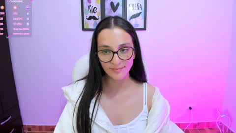Snapshot of lilith01_ chatting on 01-30-25, 12:18 Leidy online show from 01-30-25, 12:18