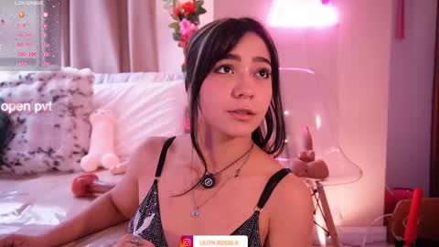 Snapshot of lilith__rosse chatting on 05-29-26, 04:16 Lilith Rosse online show from 05-29-26, 04:16