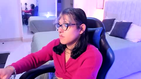 Snapshot of lilith_ayanami chatting on 05-06-26, 10:42 lilith online show from 05-06-26, 10:42