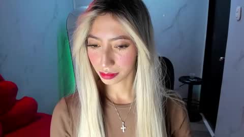 lilith cooper20 online show from 10-22-25, 10:20