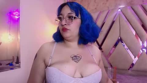  online show from 10-19-25, 07:14