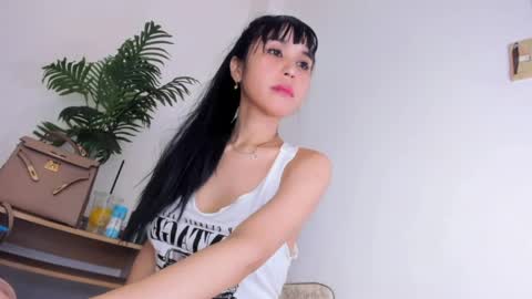 Snapshot of lilith_forger chatting on 05-28-26, 04:43 forger online show from 05-28-26, 04:43