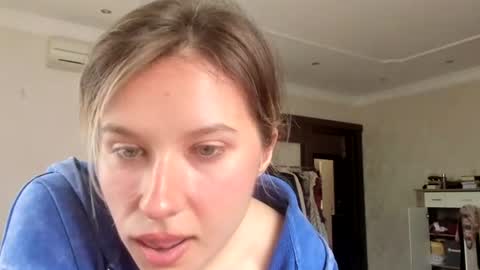 Snapshot of lilith_lutherlow chatting on 07-12-26, 08:38 lilith online show from 07-12-26, 08:38