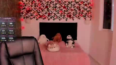 Snapshot of lilith_miller21 chatting on 09-28-25, 08:14 lilith_miller21 online show from 09-28-25, 08:14