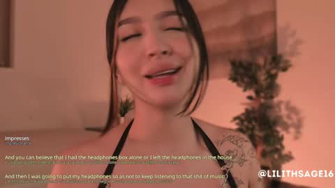 lilith_sage_ online show from 09-18-25, 12:18