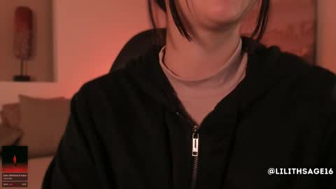 lilith_sage_ online show from 12-04-25, 11:41