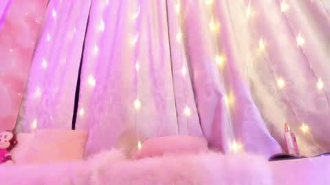 Lilith Salvatore online show from 04-21-26, 02:51