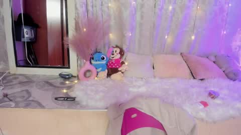Lilith Salvatore online show from 05-19-26, 01:22