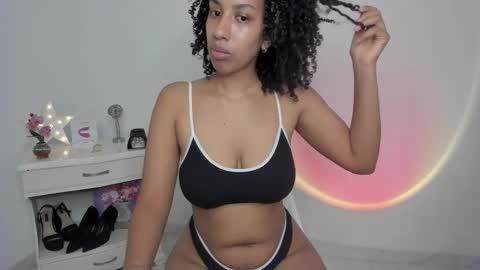 Alejandra  online show from 01-10-26, 04:25