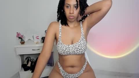Alejandra  online show from 05-01-26, 04:06