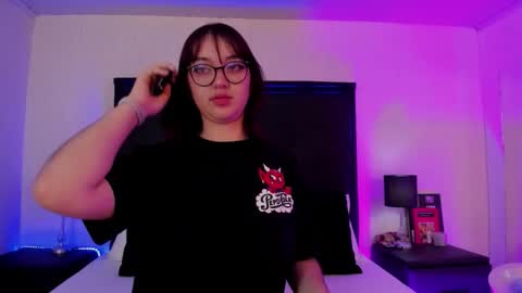 LilithBluum  online show from 03-25-26, 11:38