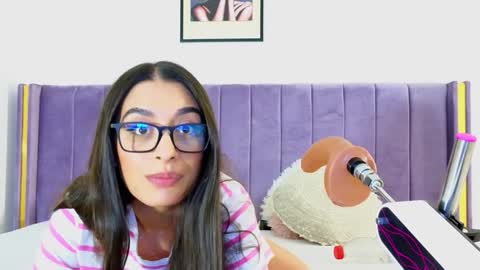 Lily online show from 01-13-25, 05:12