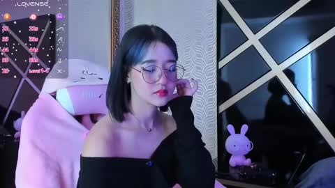 Snapshot of lilithcary chatting on 12-14-24, 08:18 Lilith online show from 12-14-24, 08:18