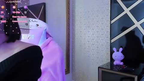 Snapshot of lilithcary chatting on 12-14-24, 11:23 Lilith online show from 12-14-24, 11:23