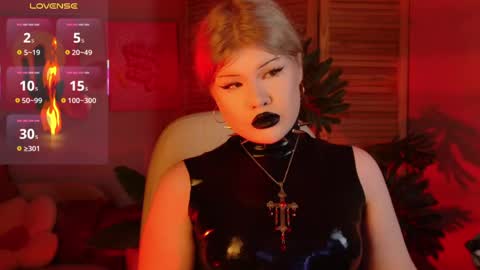 Snapshot of lilithnelson chatting on 05-23-26, 06:34 LilithNelson online show from 05-23-26, 06:34