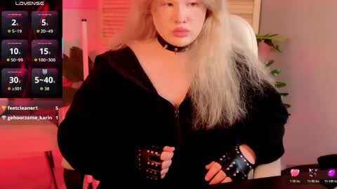 Snapshot of lilithnelson chatting on 06-03-26, 03:17 LilithNelson online show from 06-03-26, 03:17