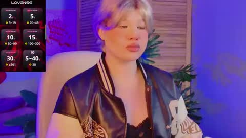 Snapshot of lilithnelson chatting on 06-11-26, 12:03 LilithNelson online show from 06-11-26, 12:03