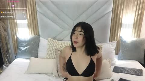 Snapshot of lilithnyx_x chatting on 04-08-26, 11:27 lilithnyx_x online show from 04-08-26, 11:27