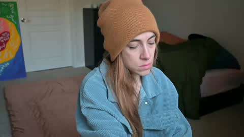 Snapshot of lilithoftrees chatting on 01-09-25, 03:34 L online show from 01-09-25, 03:34