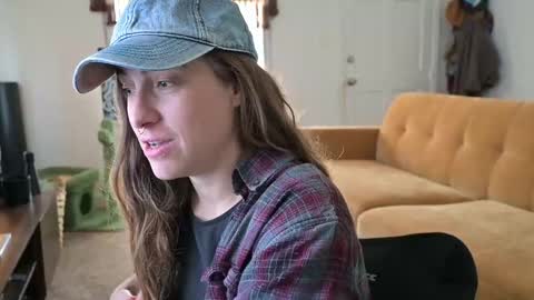 Snapshot of lilithoftrees chatting on 09-25-25, 04:32 L online show from 09-25-25, 04:32