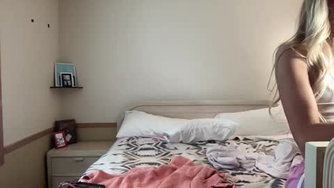 Lilithohfish online show from 05-14-26, 05:09