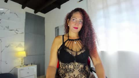 lilithphillis1 online show from 12-14-25, 05:18