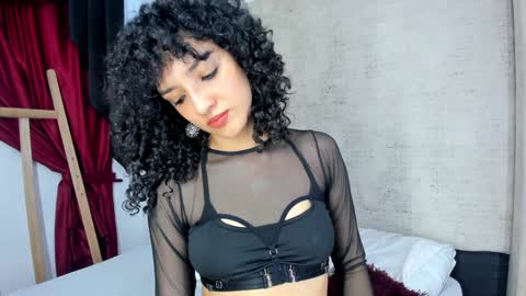 jessi 3 online show from 02-02-25, 07:04