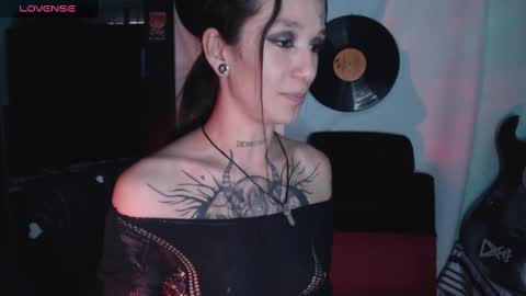 Snapshot of lilithword chatting on 12-13-24, 10:55 Call me Lilith online show from 12-13-24, 10:55