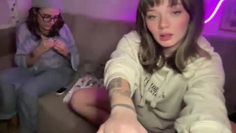 lilldaddysgirl online show from 01-09-26, 04:37