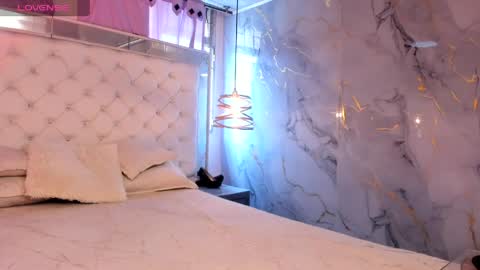 lill_kims online show from 06-03-26, 01:46