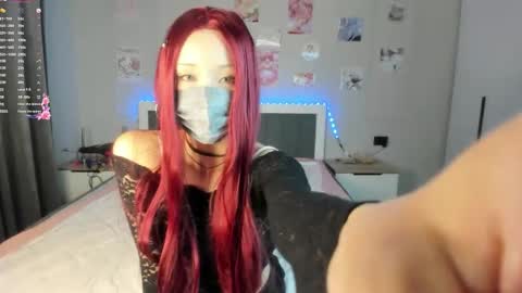       Chaerin online show from 02-20-26, 11:54