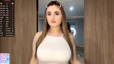 Amelia online show from 12-19-25, 01:29