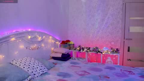 LilliMoore online show from 11-10-25, 11:37