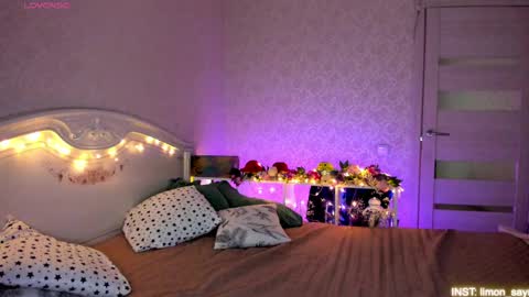LilliMoore online show from 05-01-26, 11:20