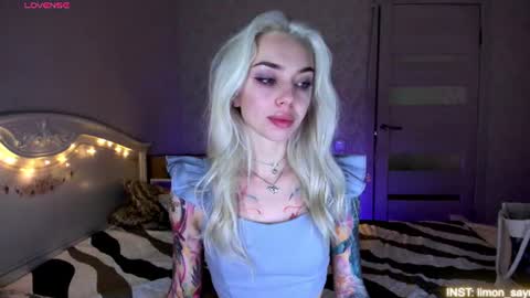 LilliMoore online show from 07-19-26, 10:57