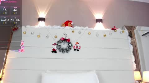 Lizeth follow me in my igimlilycute 3 online show from 12-20-24, 10:16