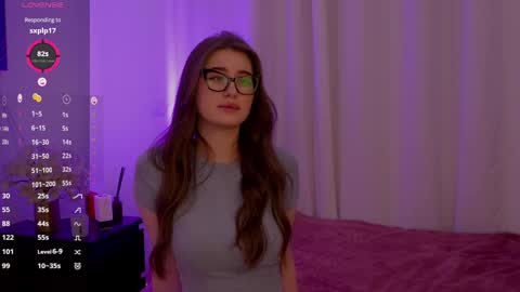 Snapshot of lilly_colins chatting on 02-21-25, 09:54 Lilly Colins online show from 02-21-25, 09:54