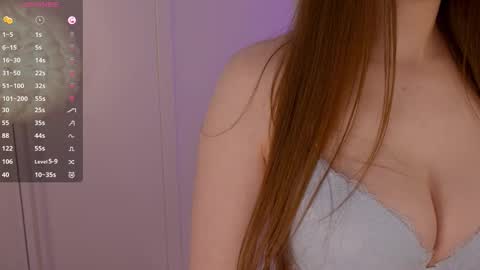 Snapshot of lilly_colins chatting on 03-09-25, 09:36 Lilly Colins online show from 03-09-25, 09:36