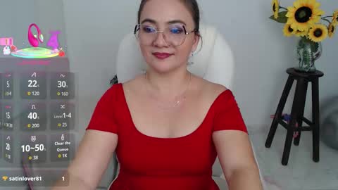 Snapshot of lilly_milf chatting on 10-26-25, 02:56 Lilly online show from 10-26-25, 02:56